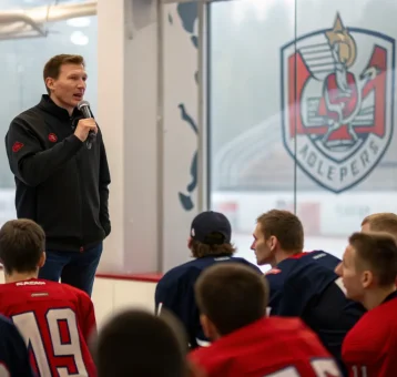 Новый тренер, новые задачи: Бердичевский возглавил ХК «Молот-Прикамье» — что ждать от команды в 2026 году Новый тренер, новые задачи: Бердичевский возглавил ХК «Молот-Прикамье» — что ждать от команды в 2026 году